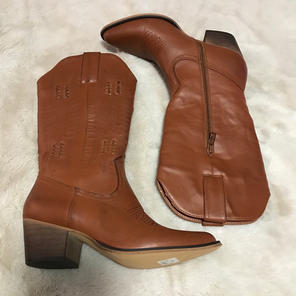 New brown cowboy boots
